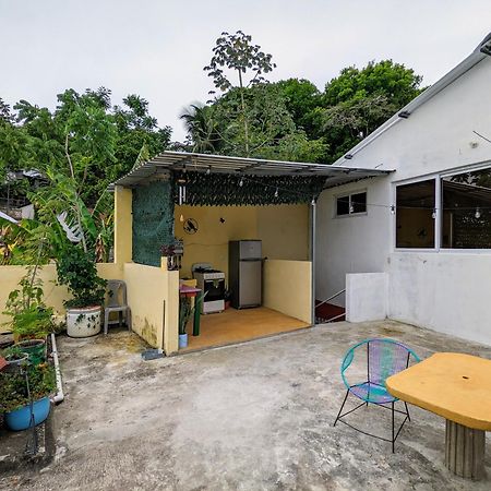 Casa Zoila Hospedaje Frente Al Lago Lakefront Lodging Διαμέρισμα Flores Εξωτερικό φωτογραφία